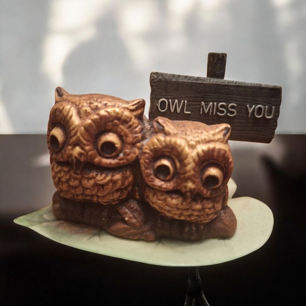 Owl Miss You Plastic Figurine Leaf 2 Inch Sign Vintage Hong‎ Kong Small